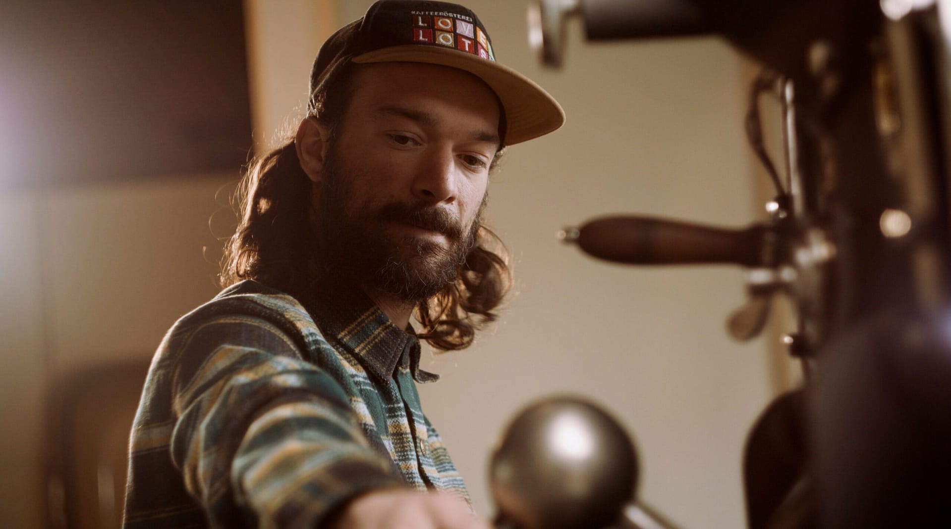 Lovely-Lots-Kaffeerösterei-Produktvideo-Filmproduktion-Stuttgart Produktvideo Imagevideo LovelyLots Kaffeerösterei Esslingen